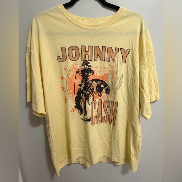 Johnny Cash Tops - Johnny Cash Graphic Cowboy Tee Large NWT